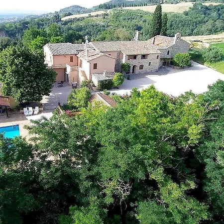 La Terrazza, Uncontaminated Beauty Near Lake Trasimeno *